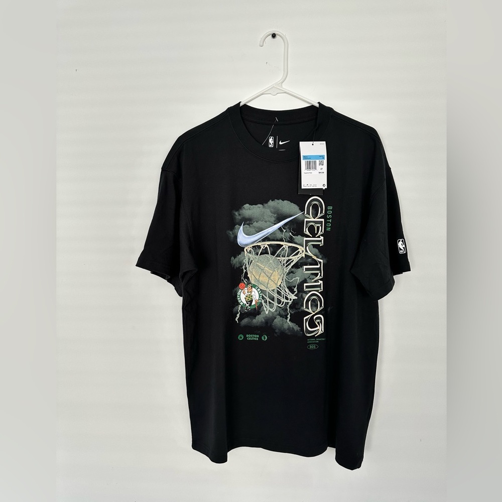 NWT Nike Black Boston Celtics T-Shirt
